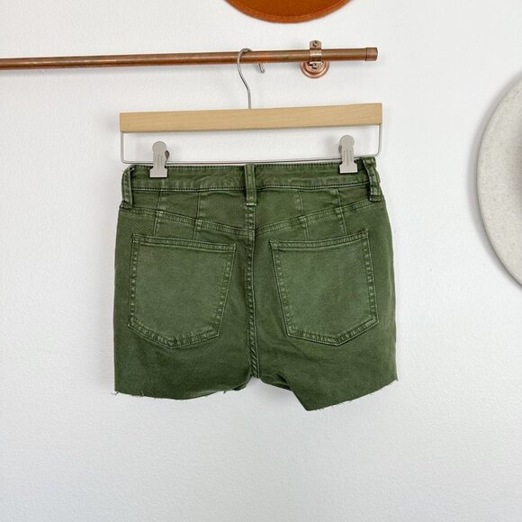 We The Free Shorts 25 - Picture 2 of 2